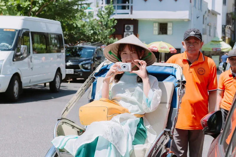 Cyclo Tour Nha Trang: Experience Vietnamese Traditional Ao Dai
