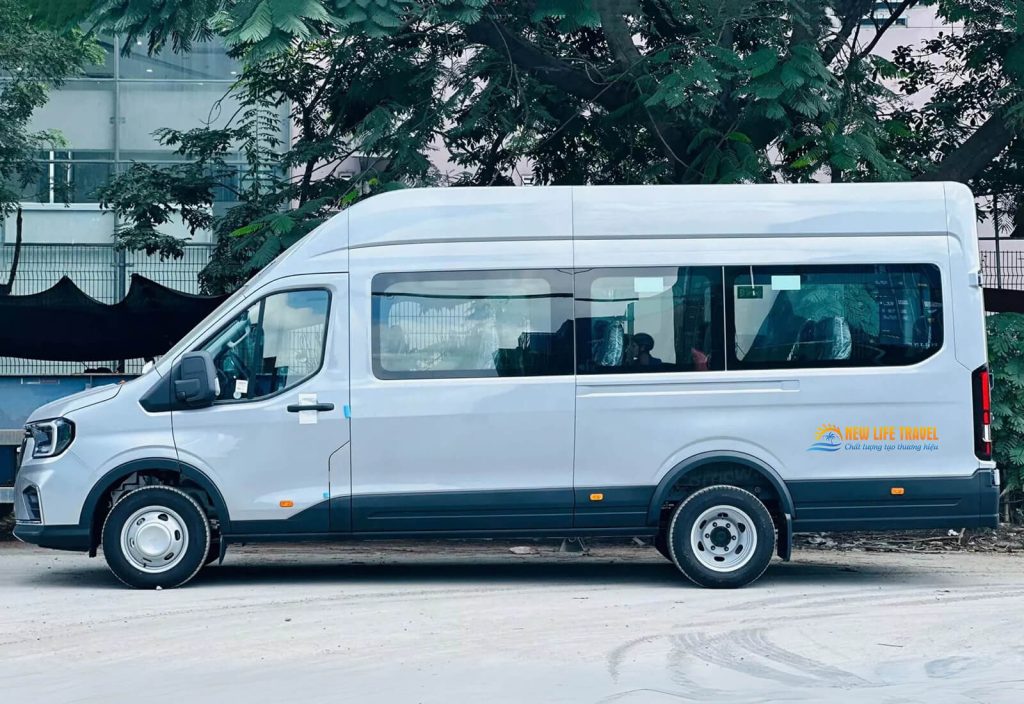 Modern 18-seater Ford Transit Premium minibus for private Cam Ranh Airport transfers to Nha Trang hotels and resorts
