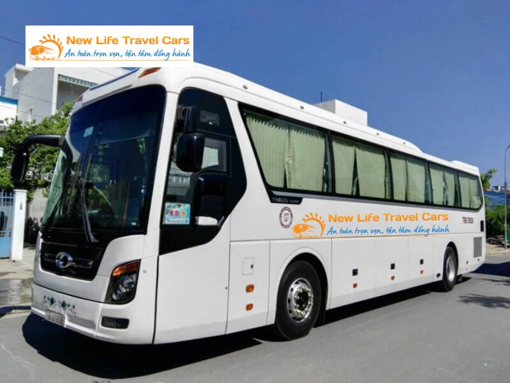 Experienced local driver welcoming international travelers for private airport transfer between Cam Ranh and Nha Trang